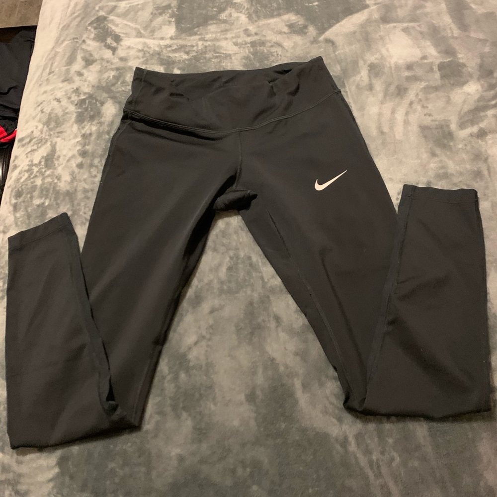 Nike dry fit leggings!